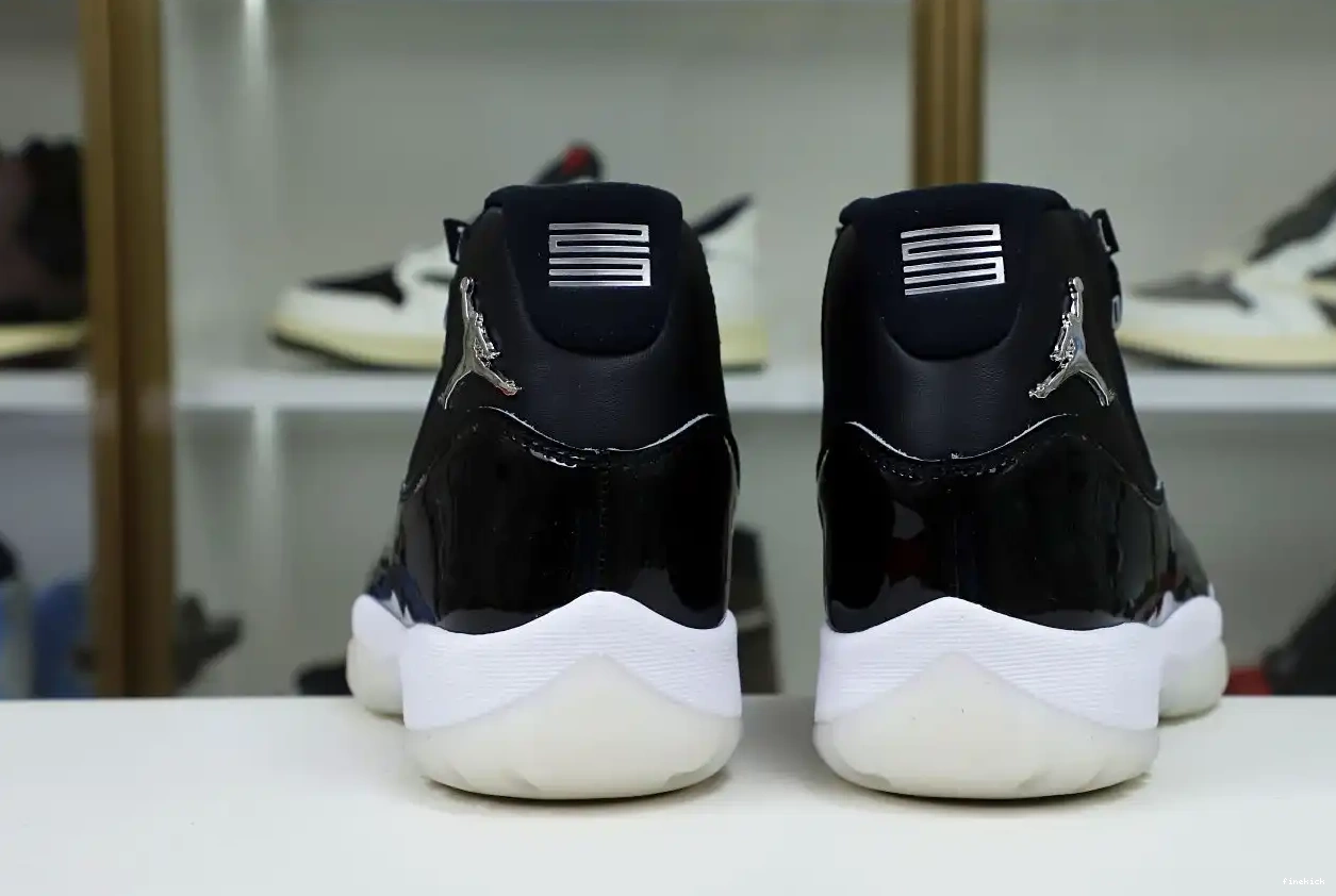 25TH 11 AIR  JORDAN RETRO  'JUBILEE 0429